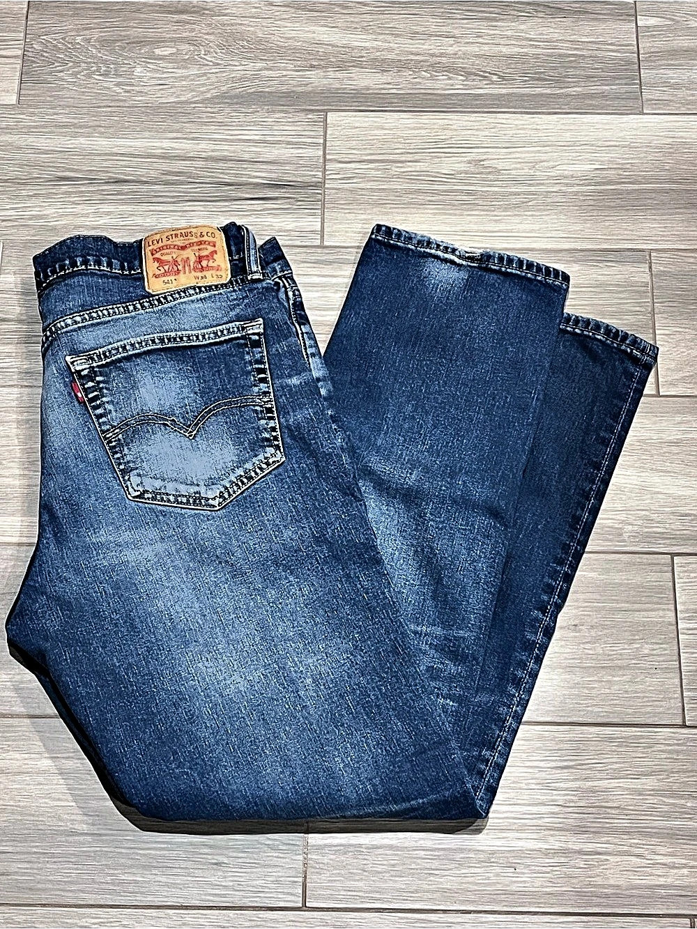 Levi's 541 athletic Taper Jeans Waist 34 Length 32 Blue Faded